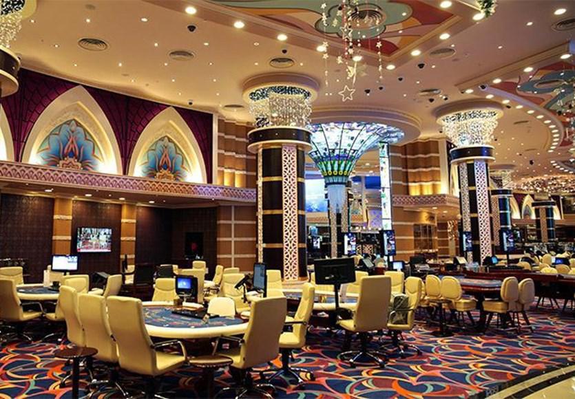 Merit Royal Hotel & Casino Karavas  Luaran gambar