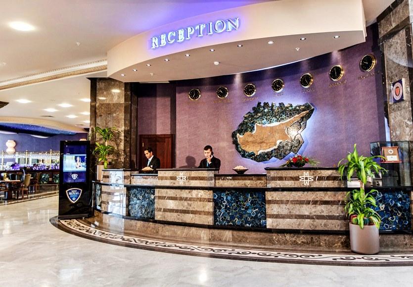 Merit Royal Hotel & Casino Karavas  Luaran gambar