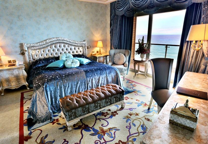 Merit Royal Hotel & Casino Karavas  Luaran gambar
