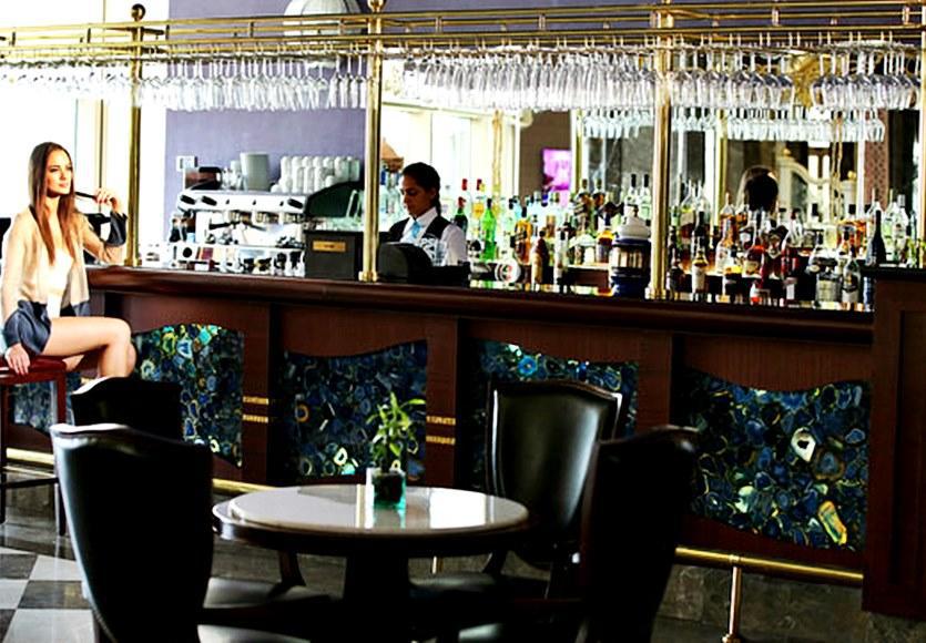 Merit Royal Hotel & Casino Karavas  Luaran gambar