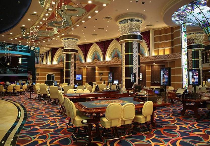 Merit Royal Hotel & Casino Karavas  Luaran gambar