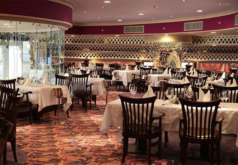 Merit Royal Hotel & Casino Karavas  Luaran gambar