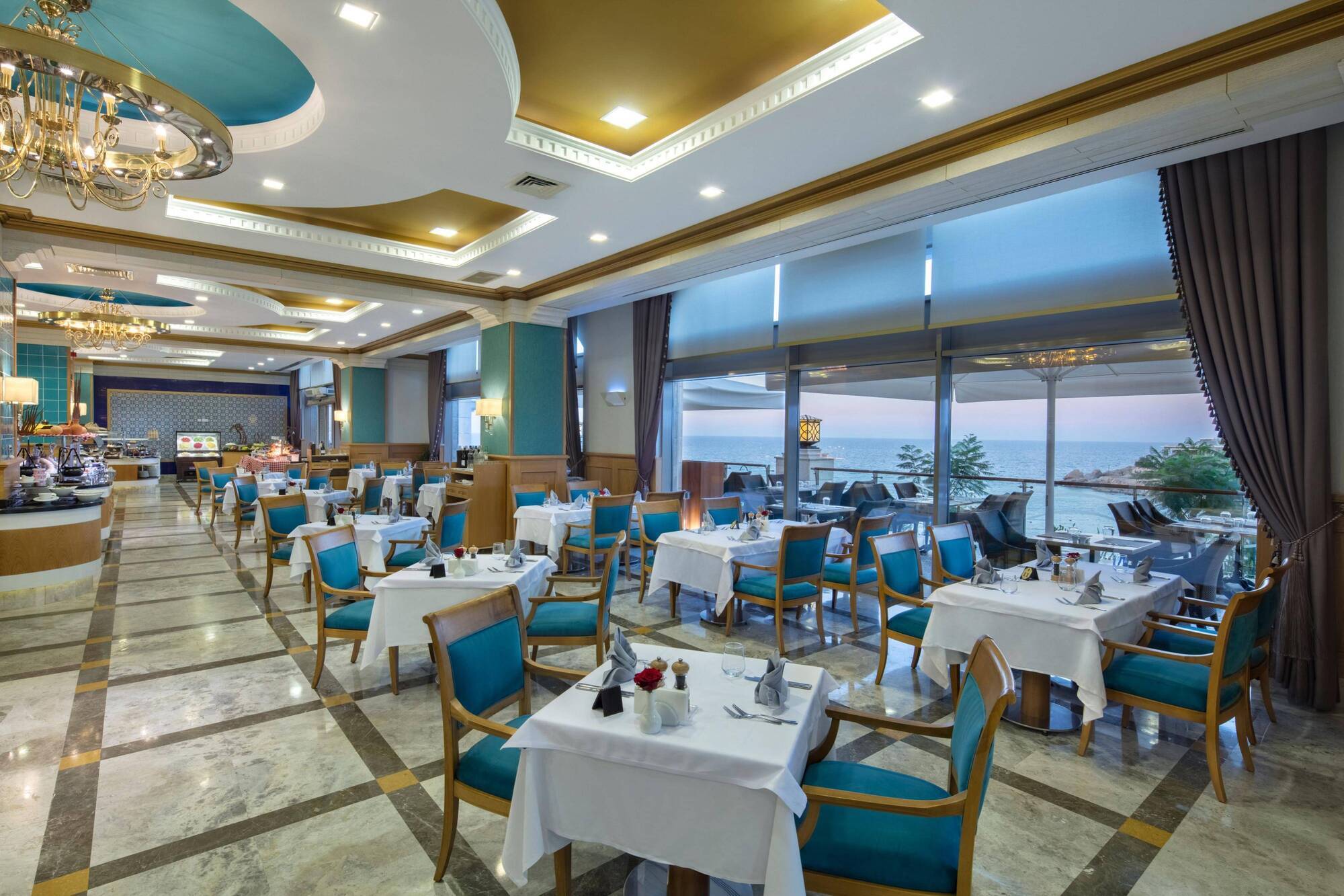 Merit Royal Hotel & Casino Karavas  Luaran gambar