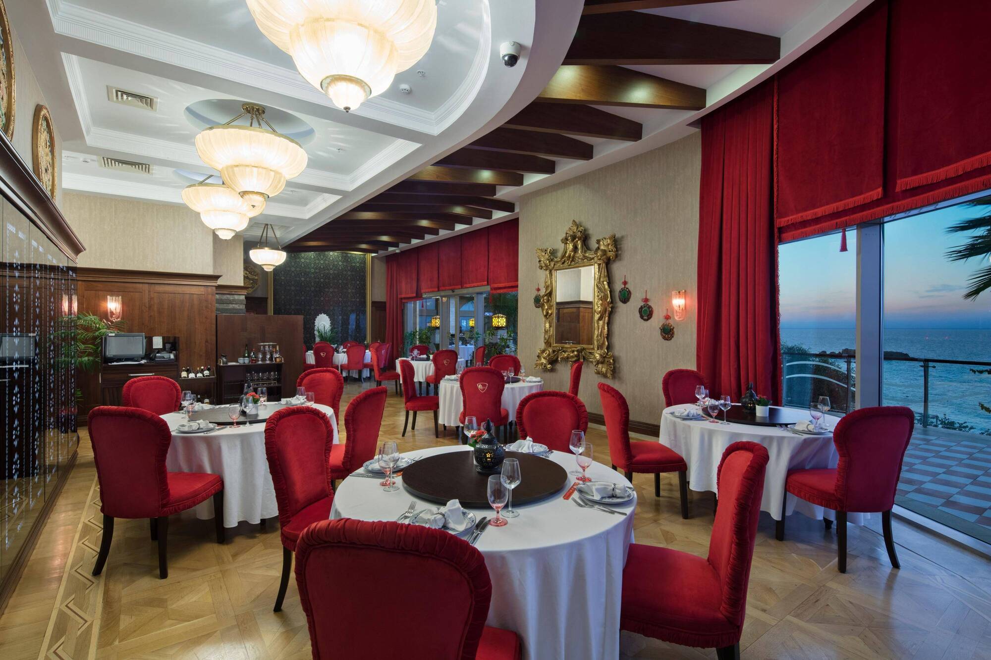 Merit Royal Hotel & Casino Karavas  Luaran gambar